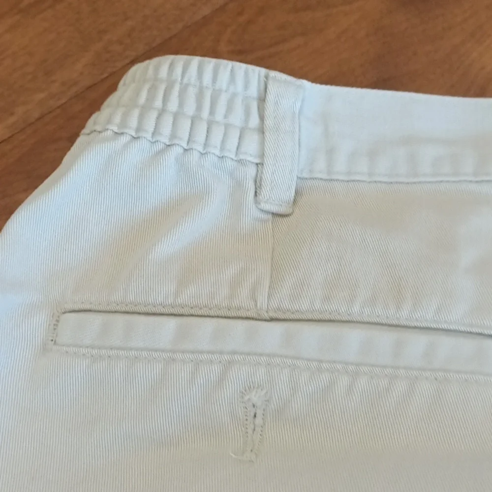 🌻3 for$12🌻Men's Khaki shorts size 40